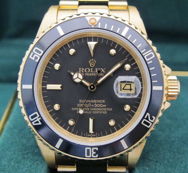 L'origine des patines sur les montres ROLEX de plongée. L'origine des patines sur les montres ROLEX de plongée.